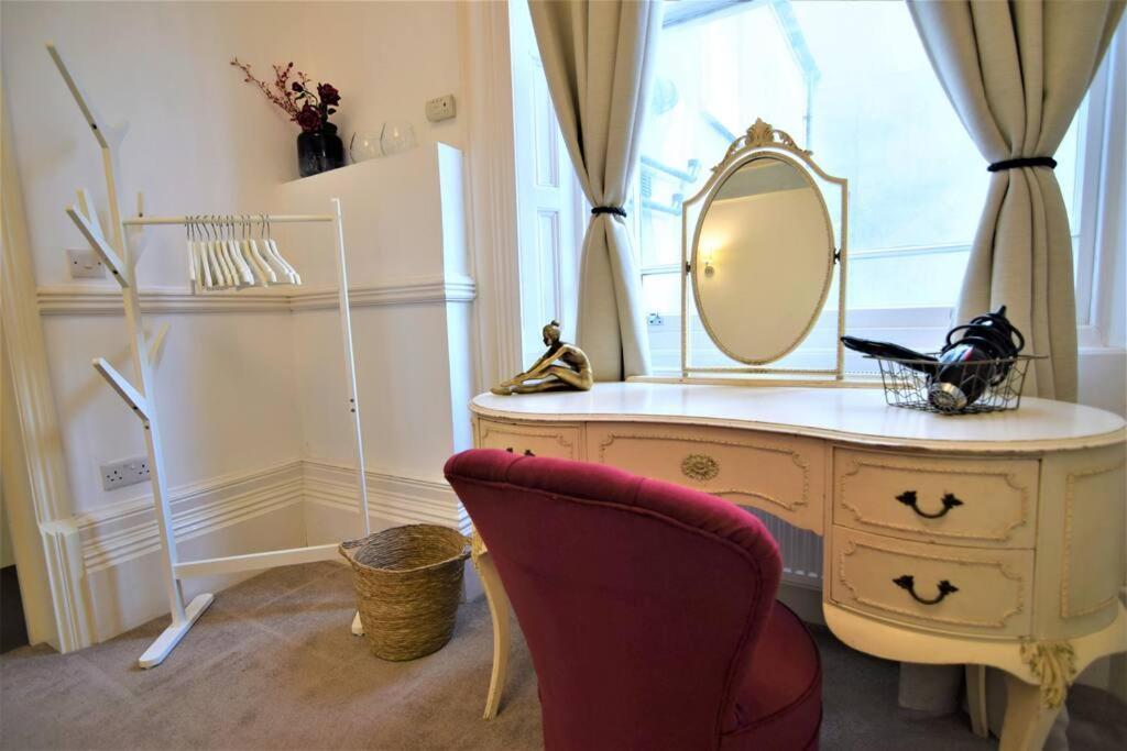 Flash Sales Offer - Any Week Day No Minimum Night Restrictions Central Hove 1 Bedroom Flat Bn38Bru02 Ngoại thất bức ảnh