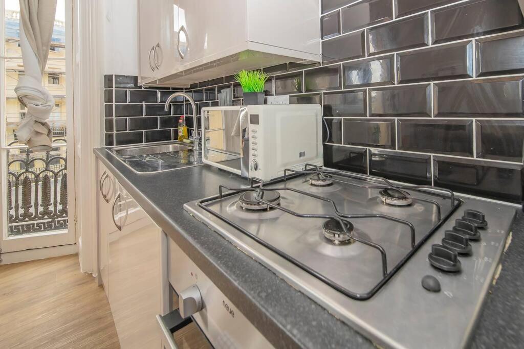 Flash Sales Offer - Any Week Day No Minimum Night Restrictions Central Hove 1 Bedroom Flat Bn38Bru02 Ngoại thất bức ảnh
